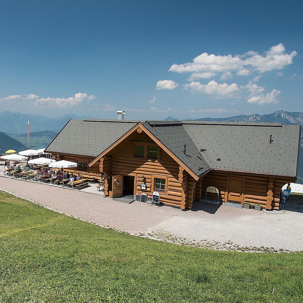 <p>Die Bärenhütte lädt zum Verweilen ein</p>